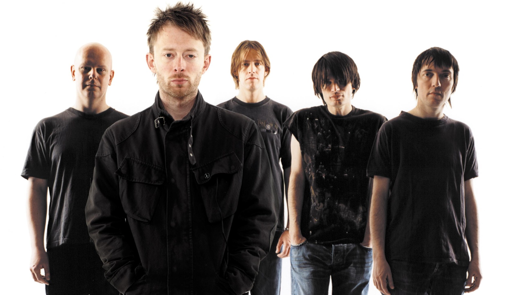 Radiohead band: Wallpaper white background