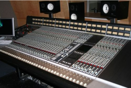 SSL 4000E console with NS-10 monitors