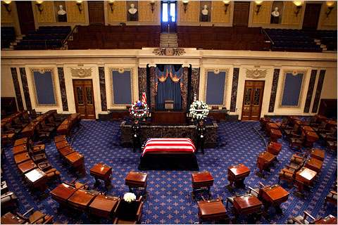 senate-chamber-floor | POLITUSIC