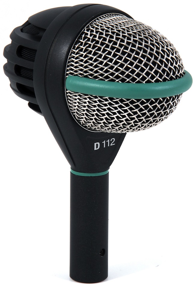 Dynamic studio microphone: AKG D112