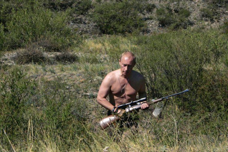 Vladimir Putin, hunting, rifle, no shirt